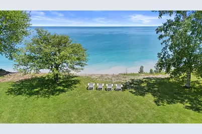 13334 N Lakewood Dr, Mequon, WI 53097 - Photo 57