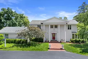 13334 N Lakewood Dr, Mequon, WI 53097 - Photo 3