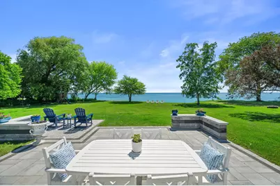 13334 N Lakewood Dr, Mequon, WI 53097 - Photo 1