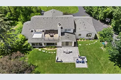 13334 N Lakewood Dr, Mequon, WI 53097 - Photo 59