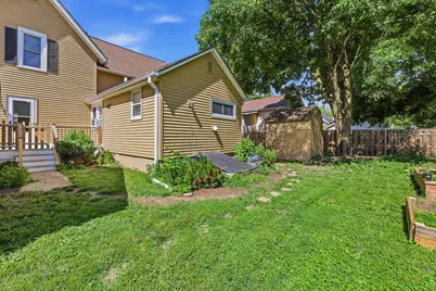 207 E Jefferson St, Oconomowoc, WI 53066 - Photo 7