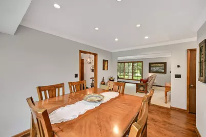 N68W13566  Ranch Rd, Menomonee Falls, WI 53051 - Photo 9