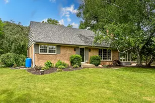 N68W13566 Ranch Rd, Menomonee Falls, WI 53051 - Photo 27