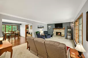 N68W13566 Ranch Rd, Menomonee Falls, WI 53051 - Photo 3