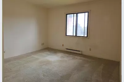 9330 W Forest Home Ave #3, Greenfield, WI 53228 - Photo 15