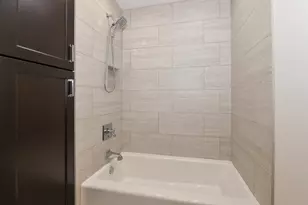 14335 W Meadowshire Ct, New Berlin, WI 53151 - Photo 37