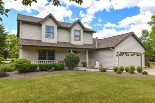 14335 W Meadowshire Ct, New Berlin, WI 53151 - Photo 1