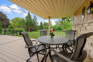 1603 W Zedler Ln, Mequon, WI 53092 - Photo 17
