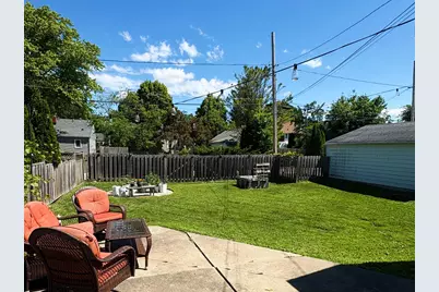 136 W Wabash Ave, Waukesha, WI 53186 - Photo 5