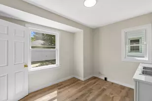 2126 S 80th St, West Allis, WI 53219 - Photo 19