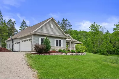 2351  27th St, Racine, WI 53108 - Photo 45