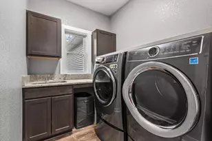 2351 27th St, Racine, WI 53108 - Photo 21