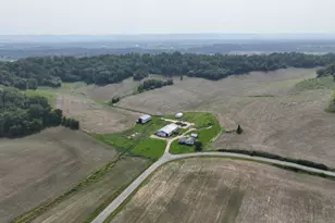 1000 Glomstad Rd, Holmen, WI 54636 - Photo 11