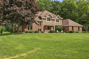 S67W20071 Benjamin Ct, Muskego, WI 53150 - Photo 5