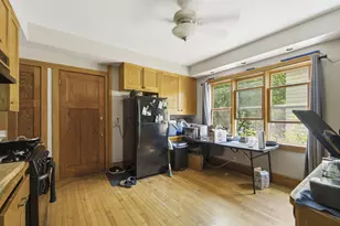 2482 N Frederick Ave, Milwaukee, WI 53211 - Photo 11