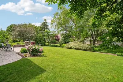 5224  Percival Ln, Racine, WI 53406 - Photo 9
