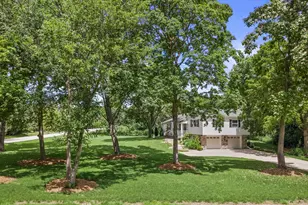 1800 Fairfax Dr, Elm Grove, WI 53122 - Photo 33