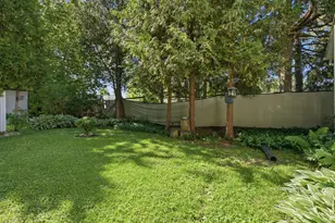 1113 S 13th St, Manitowoc, WI 54220 - Photo 27