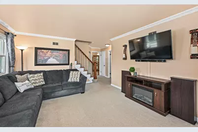 1629  Minnesota Ave, South Milwaukee, WI 53172 - Photo 7