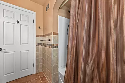 1629  Minnesota Ave, South Milwaukee, WI 53172 - Photo 15