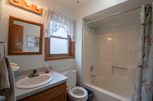 1139 S 120th St, West Allis, WI 53214 - Photo 11