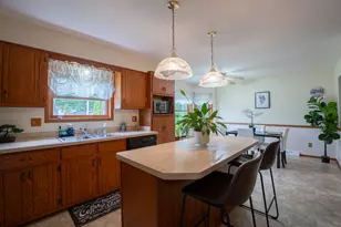 1139 S 120th St, West Allis, WI 53214 - Photo 5