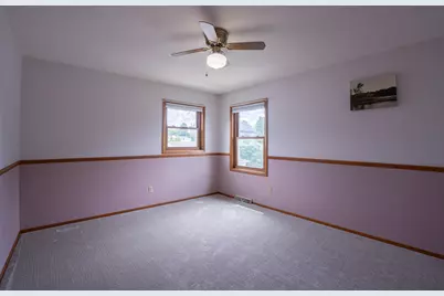 1139 S 120th St, West Allis, WI 53214 - Photo 15