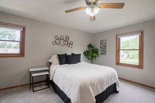 1139 S 120th St, West Allis, WI 53214 - Photo 13