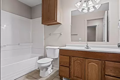 1112  11th St, La Crosse, WI 54601 - Photo 9