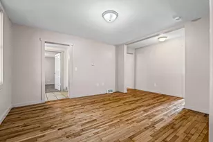 1112 11th St, La Crosse, WI 54601 - Photo 3