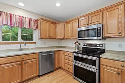 1718  Tumbleweed Cir, West Bend, WI 53095 - Photo 17
