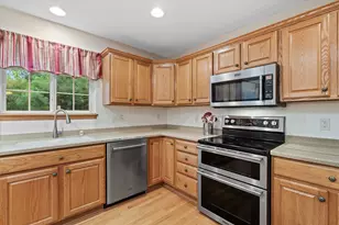 1718 Tumbleweed Cir, West Bend, WI 53095 - Photo 17
