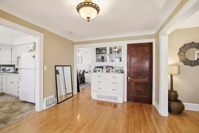 2521 N 58th St, Milwaukee, WI 53210 - Photo 7