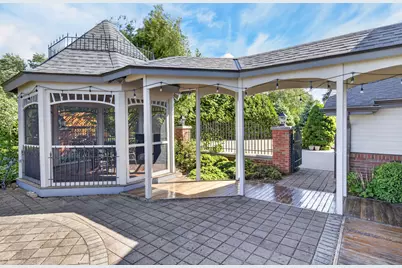620  Oak Tree Rd, Sheboygan, WI 53083 - Photo 5