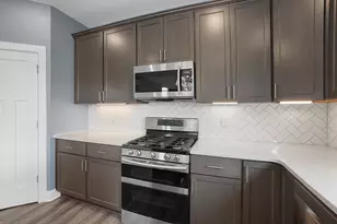 1390 Foxwood Pass, Oconomowoc, WI 53066 - Photo 13