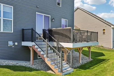 1390  Foxwood Pass, Oconomowoc, WI 53066 - Photo 39