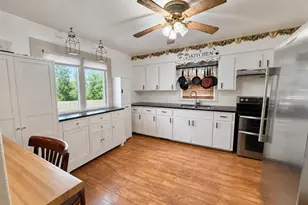 214 S 65th St, Milwaukee, WI 53214 - Photo 9