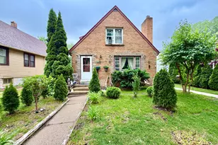 214 S 65th St, Milwaukee, WI 53214 - Photo 3