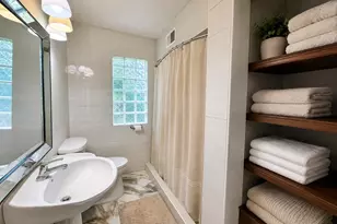 214 S 65th St, Milwaukee, WI 53214 - Photo 21