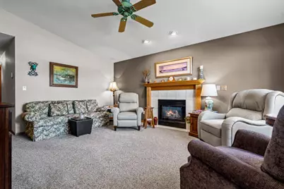 1124  East Ave, Onalaska, WI 54650 - Photo 3