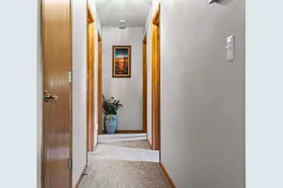 1124  East Ave, Onalaska, WI 54650 - Photo 9