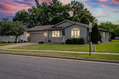 1124  East Ave, Onalaska, WI 54650 - Photo 1