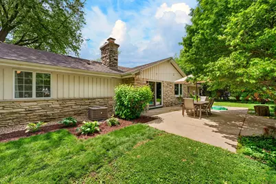 8308 N Indian Creek Pkwy, Fox Point, WI 53217 - Photo 41