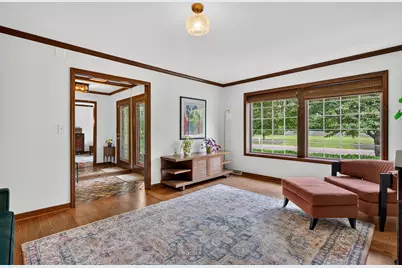 8308 N Indian Creek Pkwy, Fox Point, WI 53217 - Photo 5