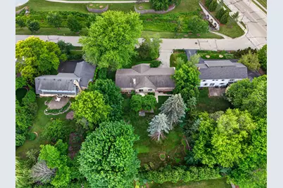 8308 N Indian Creek Pkwy, Fox Point, WI 53217 - Photo 53