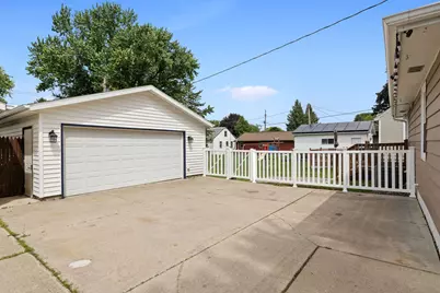 2216  30th St, La Crosse, WI 54601 - Photo 21