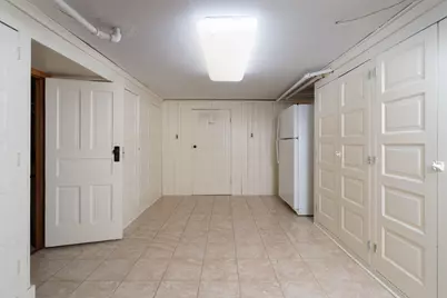 1101 E Circle Dr, Whitefish Bay, WI 53217 - Photo 45