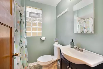 1603 S 58th St, West Allis, WI 53214 - Photo 13