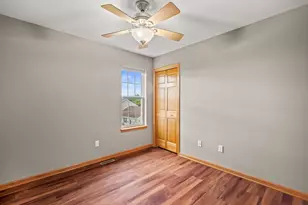 W203N17272 Francis Dr, Jackson, WI 53037 - Photo 27