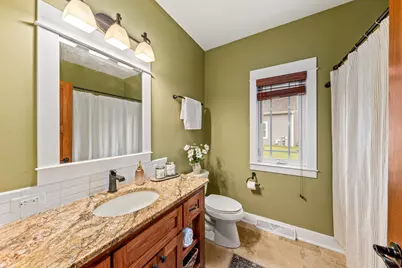 W193N5889  Canary Dr, Menomonee Falls, WI 53051 - Photo 21